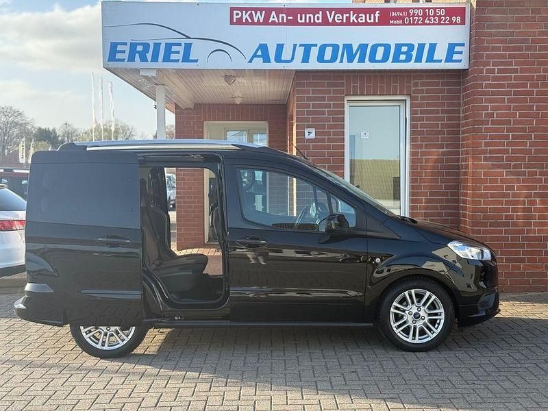 Gebraucht Ford Tourneo Courier Titanium 101 PS (74 kW) 2019 Schwarz Van / Kleinbus