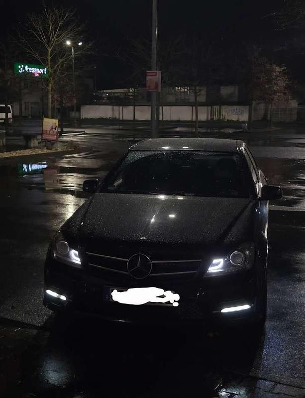 Gebraucht Mercedes C350 Elegance 265 PS (194 kW) 2012 Limousine