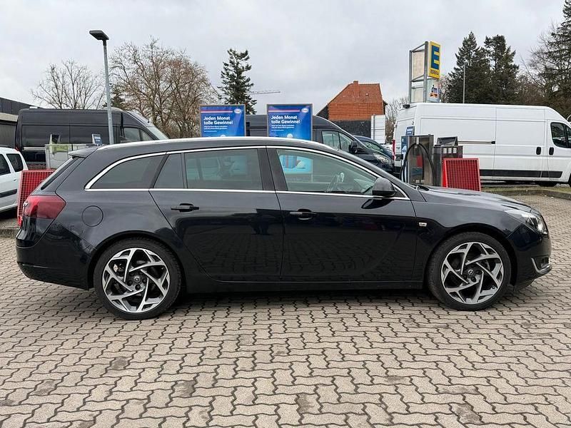 Gebraucht Opel Insignia Innovation 140 PS (102 kW) 2015 Schwarz Kombi