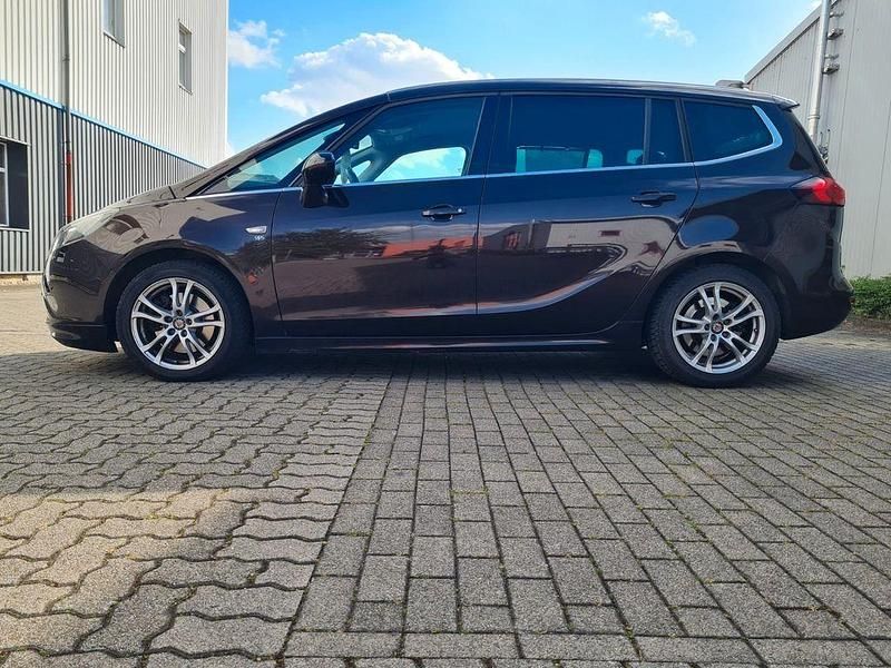 Gebraucht Opel Zafira Tourer OPC 165 PS (121 kW) 2013 Braun Van / Kleinbus