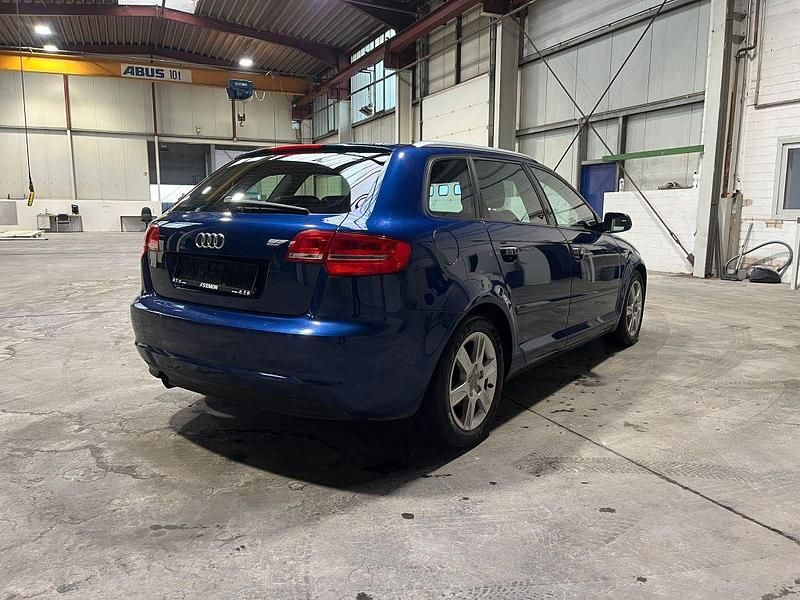 Gebraucht Audi A3 S-Line 105 PS (77 kW) 2011 Kleinwagen
