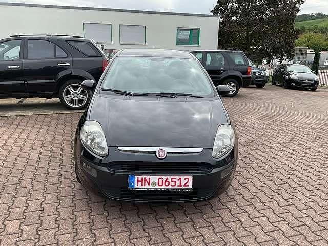 Gebraucht Fiat Punto Evo Life 77 PS (56 kW) 2011 Schwarz Kleinwagen