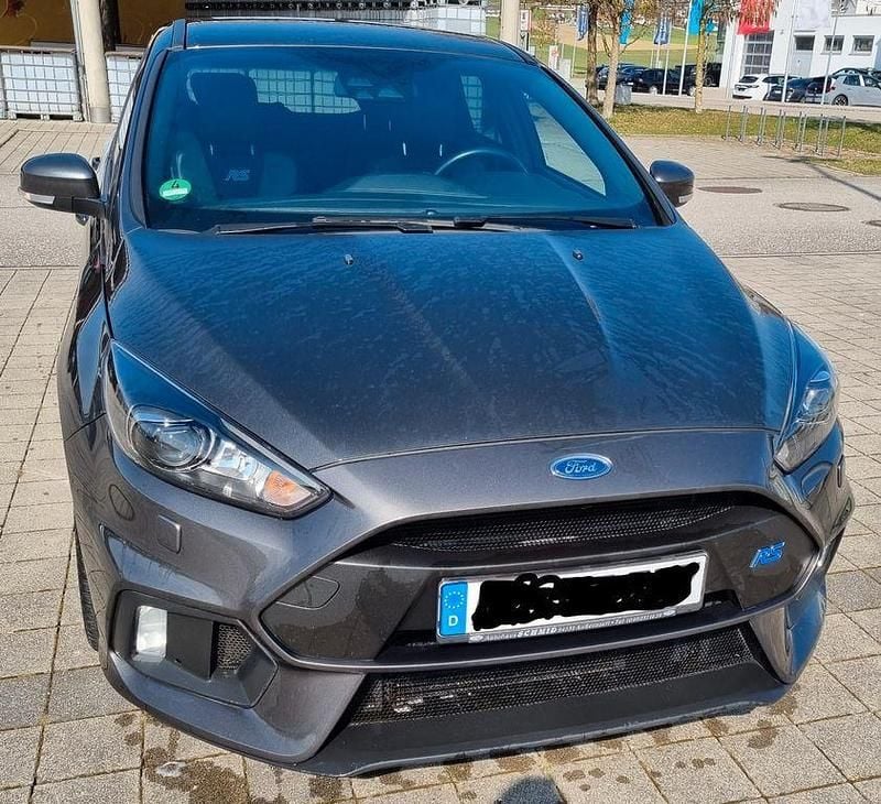 Gebraucht Ford Focus RS 349 PS (256 kW) 2017 Grau Limousine