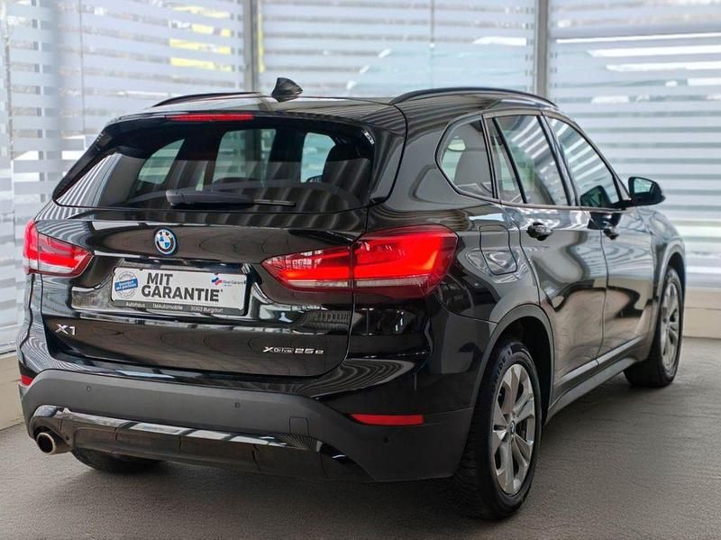 Gebraucht BMW X1 220 PS (161 kW) 2022 Schwarz SUV