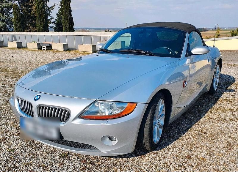 Gebraucht BMW Z4 231 PS (169 kW) 2003 Silber Cabrio