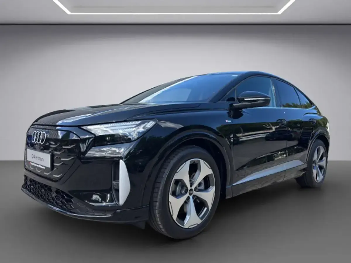 Neu Audi Q4 e-tron 210 kW (286 PS) 2026 Mythosschwarz SUV