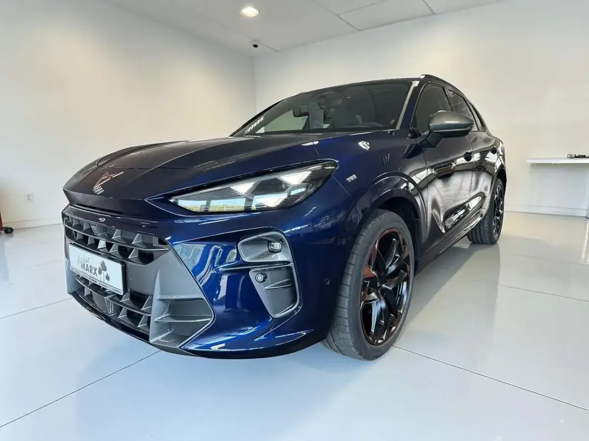 Neu Cupra Terramar VZ 265 PS (194 kW) 2026 Kosmosblau SUV