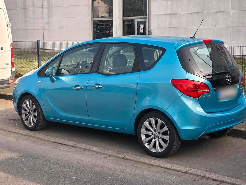 Gebraucht Opel Meriva 120 PS (88 kW) 2011 Van / Kleinbus