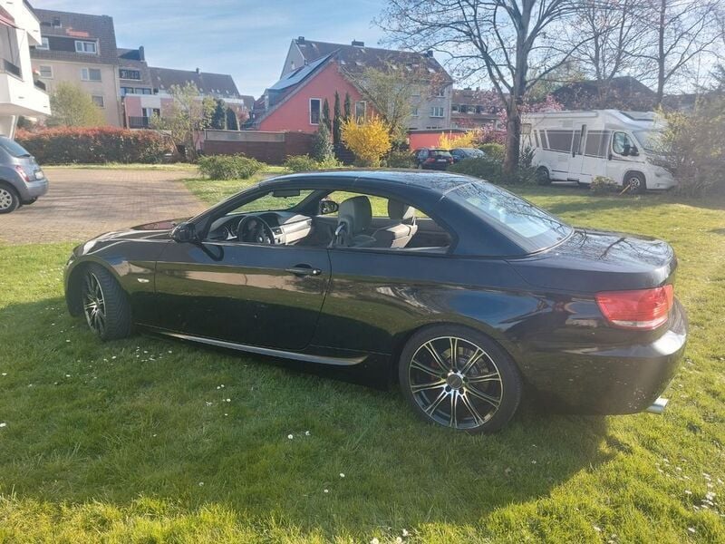 Schwarz Gebraucht 2007 BMW 320 Cabriolet Performance Cabrio | 10.450 € (Guter Preis) - Bild 1/4