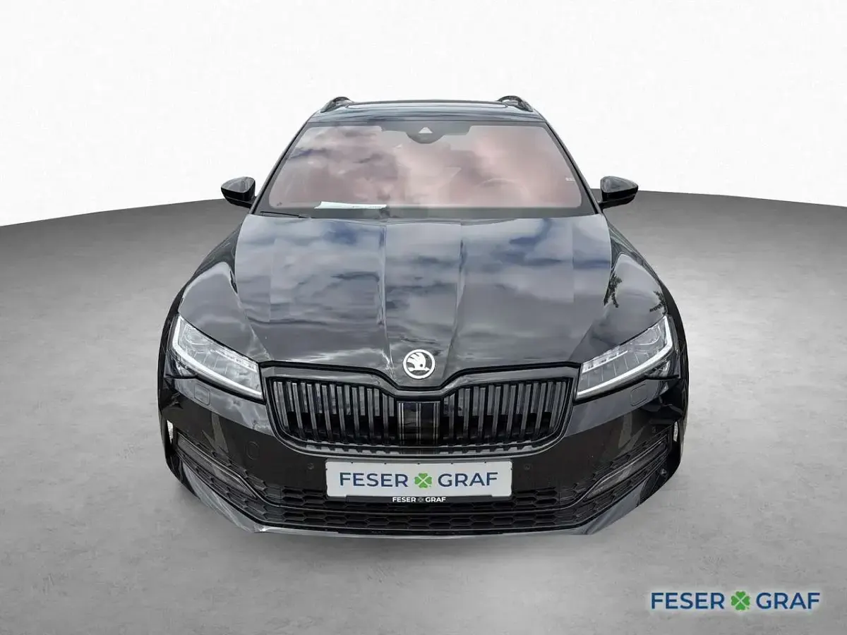 Gebraucht Skoda Superb SportLine 150 PS (110 kW) 2022 Blackmagicperleffekt Kombi