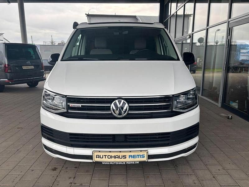 Gebraucht VW California Beach 204 PS (150 kW) 2018 Candyweiss Van
