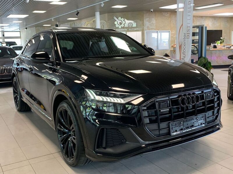 Mythosschwarz metallic Gebraucht 2021 Audi Q8 Sport SUV | 61.999 € (Fairer Preis) - Bild 1/4