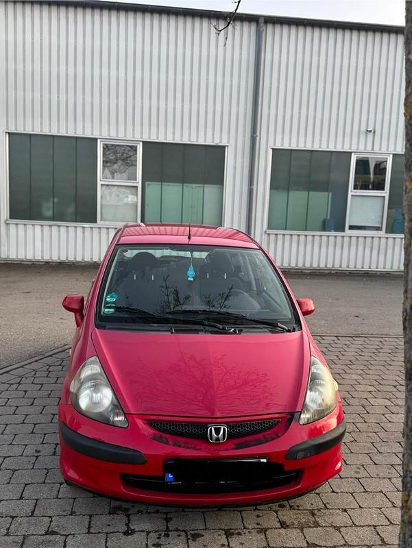 Gebraucht Honda Jazz 78 PS (57 kW) 2007 Rot Kleinwagen
