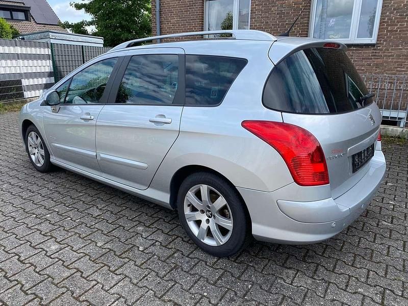 Silber Gebraucht 2013 Peugeot 308 Kombi | 3.900 € (Fairer Preis) - Bild 1/4