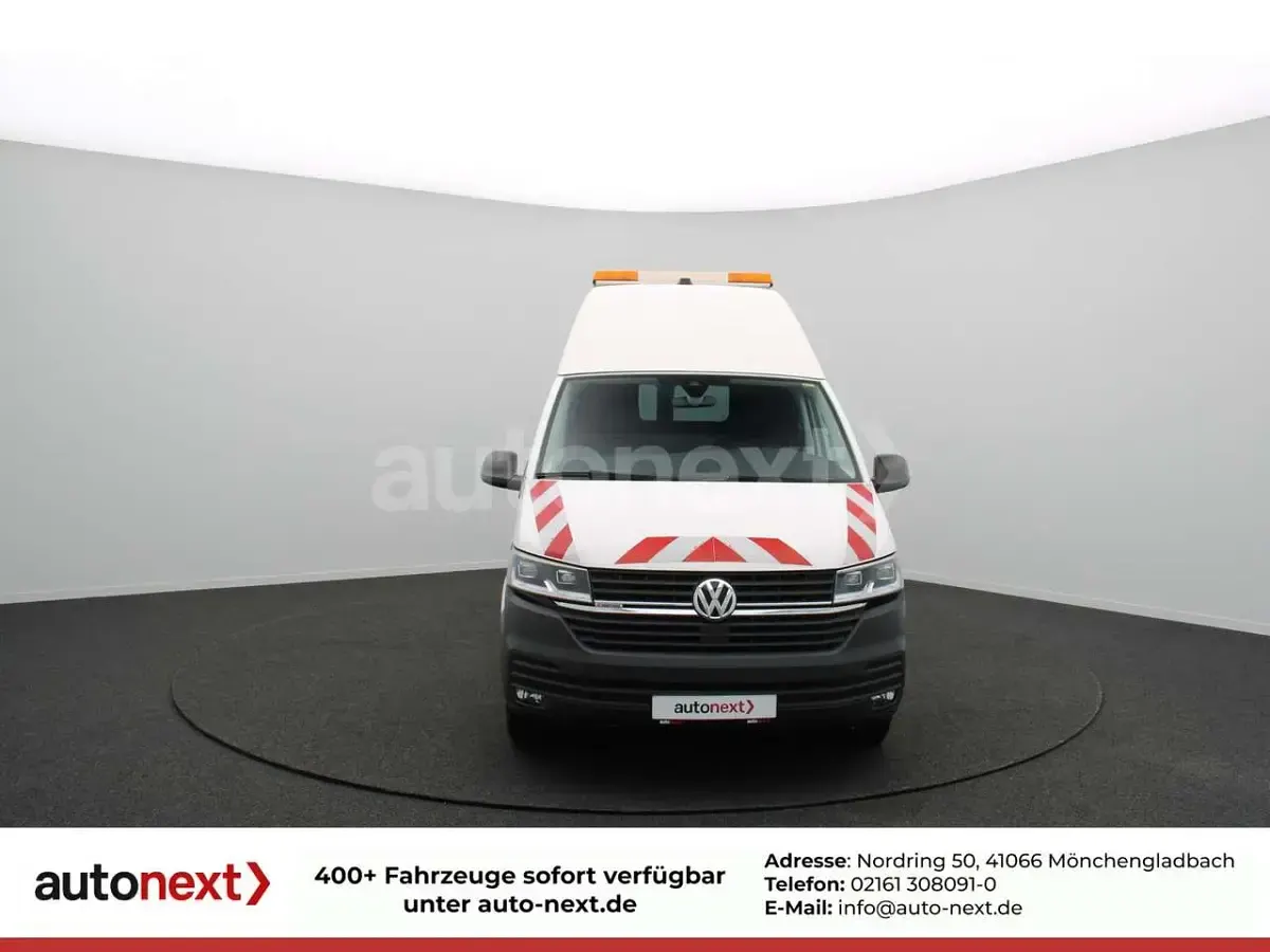 Używany VW Transporter 199 KM (146 kW) 2020 Biały Van