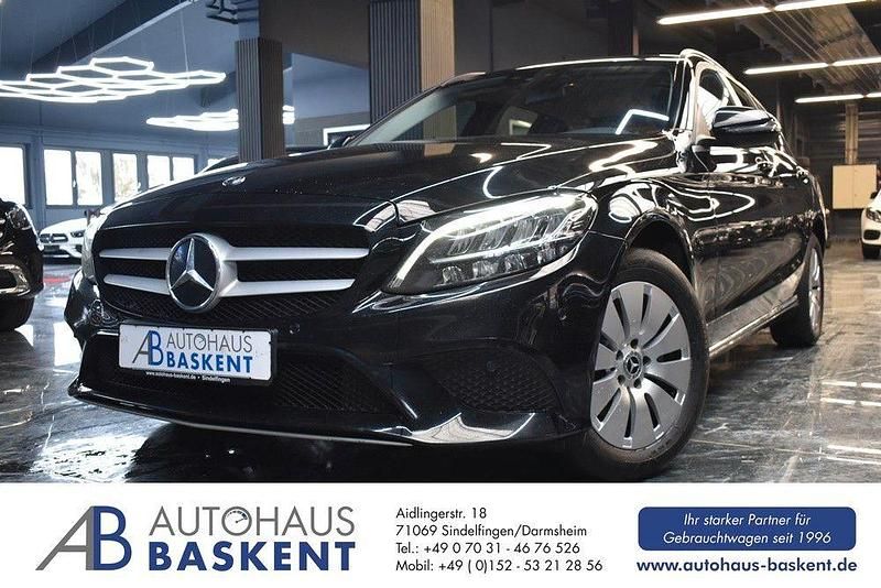 Gebraucht Mercedes C200 160 PS (117 kW) 2021 Schwarz Kombi