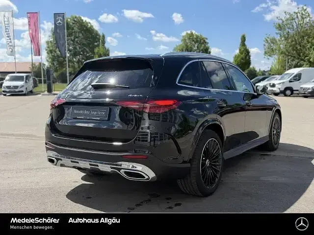 Gebraucht Mercedes GLC220 AMG 197 PS (144 kW) 2025 Schwarz SUV