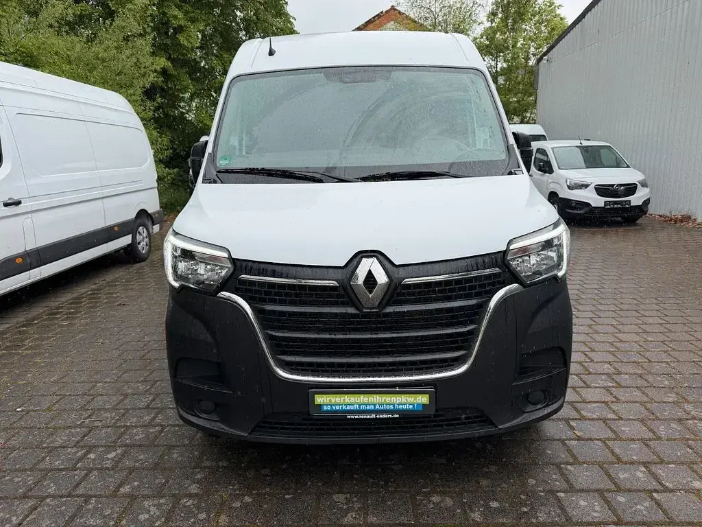 Gebraucht Renault Master 136 PS (100 kW) 2023 Weiß Van / Kleinbus