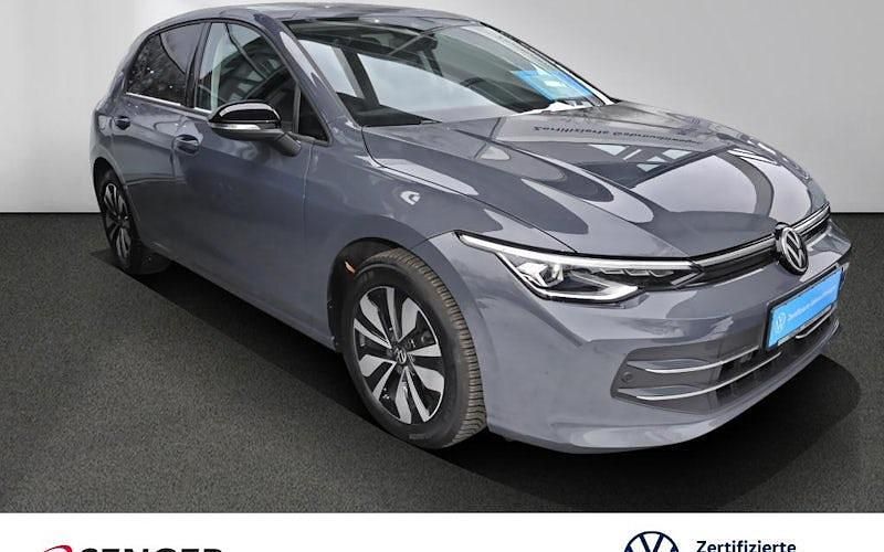 Gebraucht VW Golf VIII Goal 150 PS (110 kW) 2025 Delfingrau Limousine
