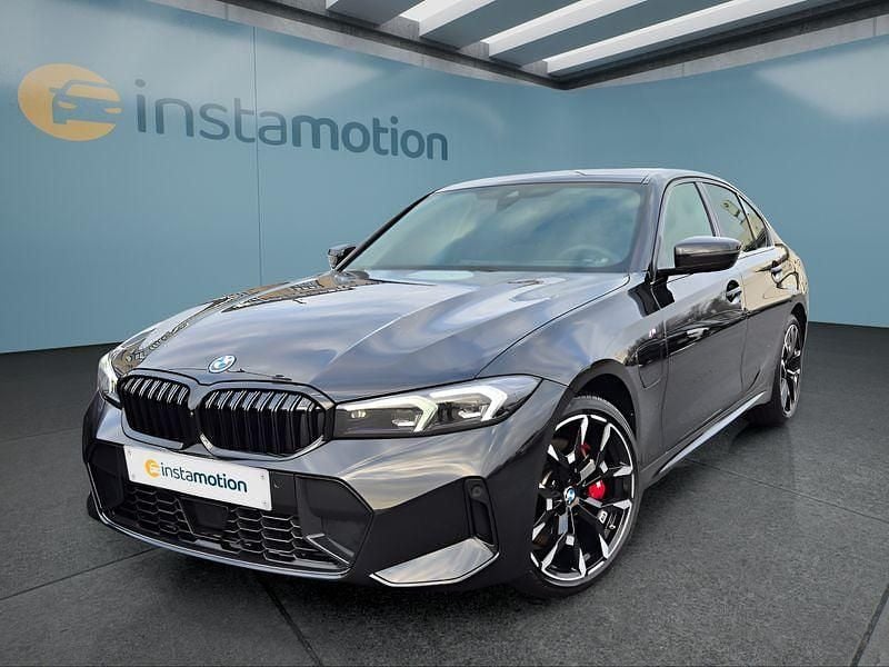 Gebraucht BMW 330e 292 PS (214 kW) 2025 Schwarz Limousine