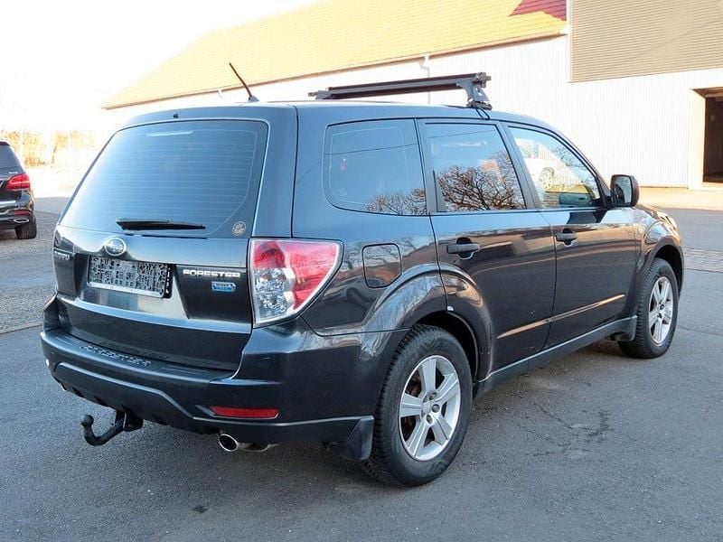 Gebraucht Subaru Forester Active 147 PS (108 kW) 2009 Grau SUV