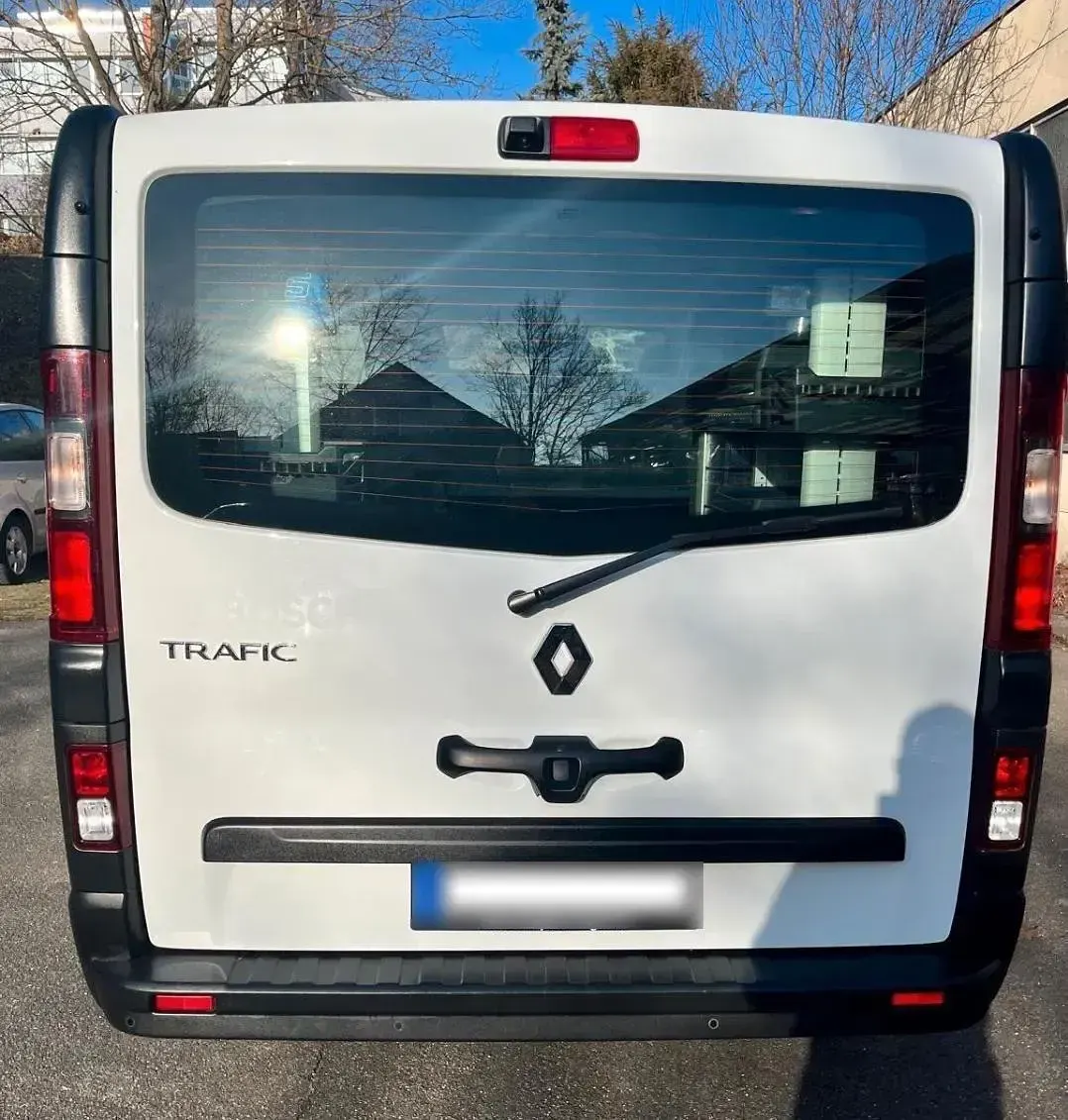 Gebraucht Renault Trafic 120 PS (88 kW) 2021 Weiß Van / Kleinbus