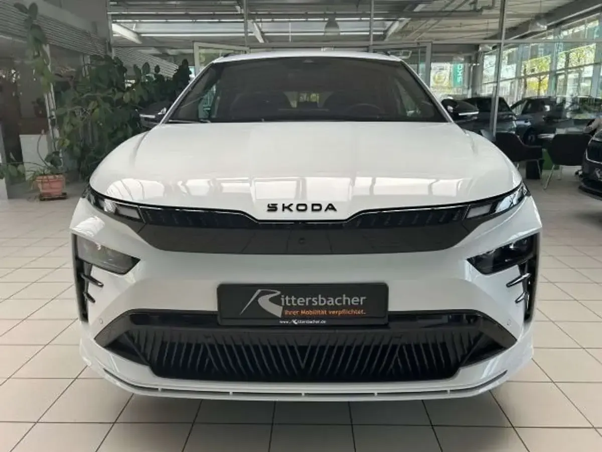 Neu Skoda Enyaq iV RS 250 kW (340 PS) 2026 Weiß SUV