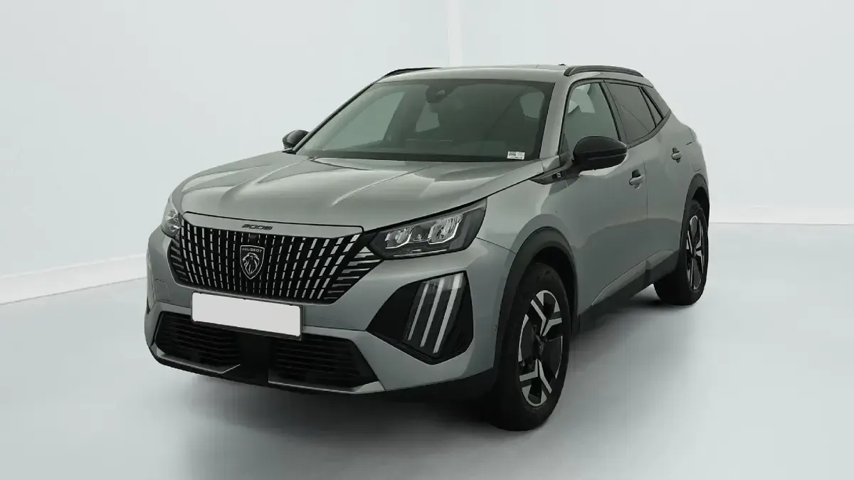 Gebraucht Peugeot 2008 Allure 100 kW (136 PS) 2025 Gris artense SUV