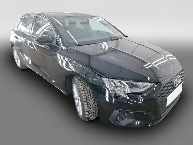 Gebraucht Audi A3 110 PS (80 kW) 2022 Schwarz Limousine