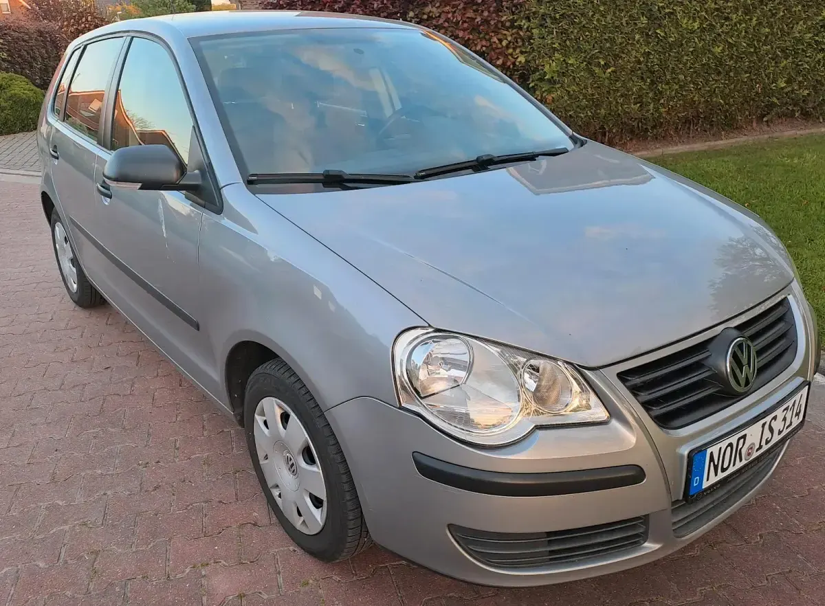 Gebraucht VW Polo 60 PS (44 kW) 2008 Grau Kleinwagen