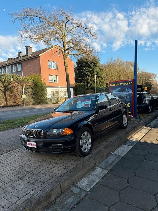 Gebraucht BMW 320 150 PS (110 kW) 1999 Schwarz Limousine