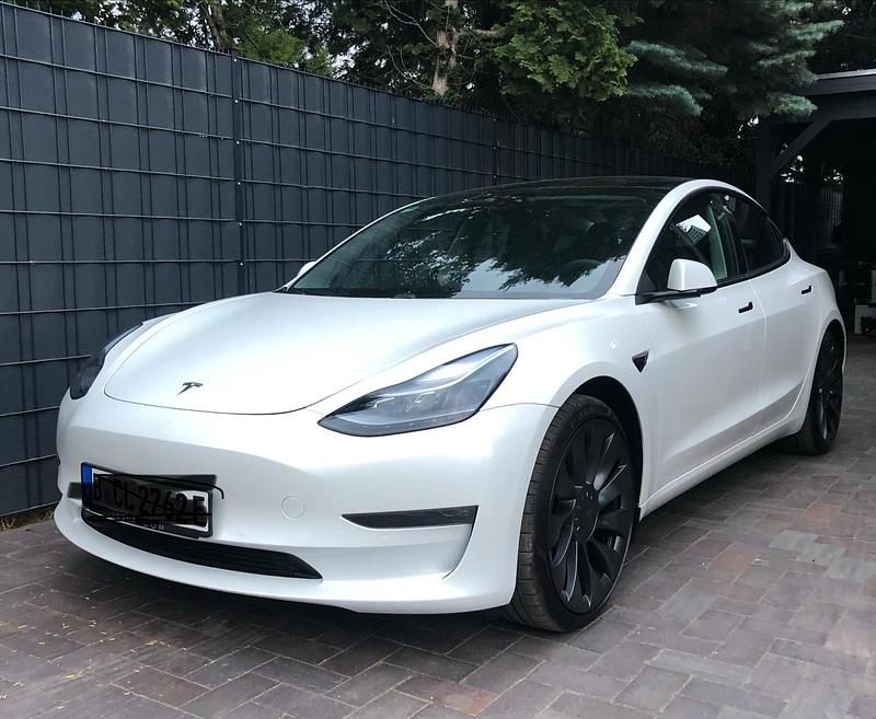 Gebraucht Tesla Model 3 Performance 369 kW (503 PS) 2021 Weiß Limousine