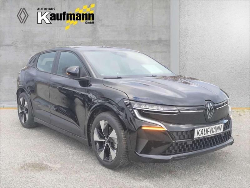 Gebraucht Renault Megane E-Tech Equilibre 96 kW (131 PS) 2023 Sternenschwarz Limousine