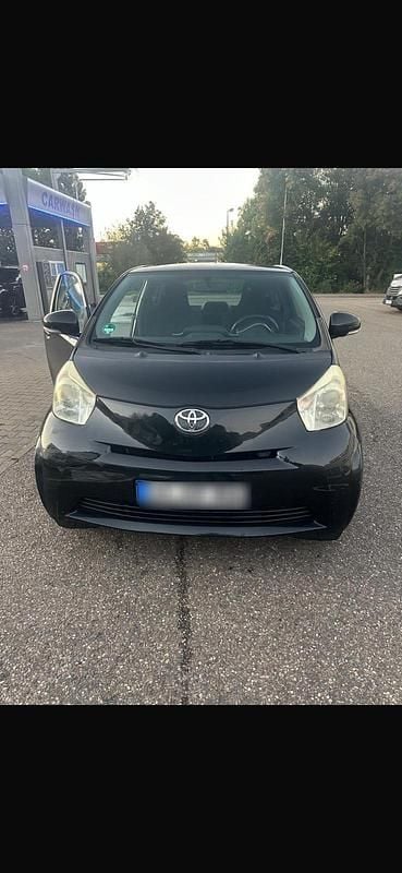 Schwarz Gebraucht 2010 Toyota iQ Kleinwagen | 2.800 € (Guter Preis) - Bild 1/4