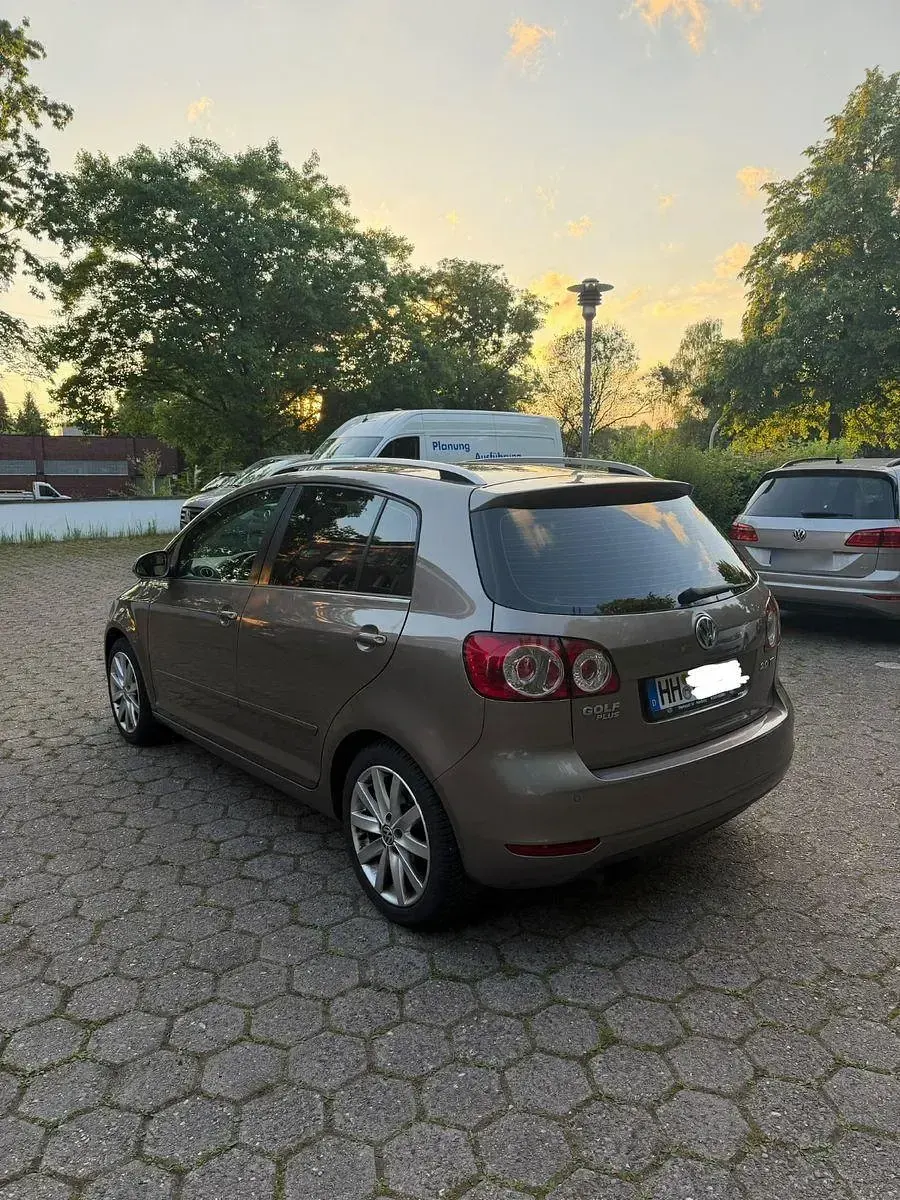 Gebraucht VW Golf Plus 140 PS (102 kW) 2011 Braun Van / Kleinbus