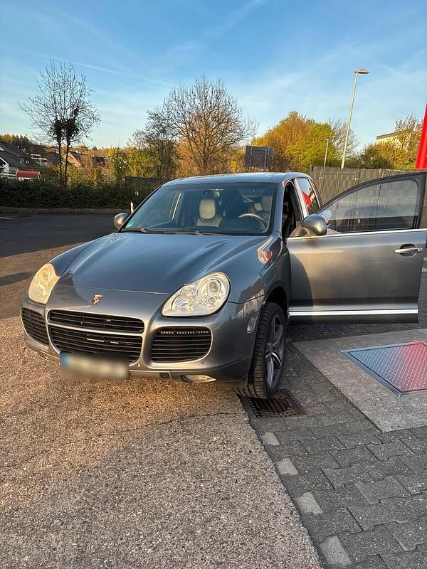Gebraucht Porsche Cayenne Turbo 450 PS (330 kW) 2004 Grau SUV