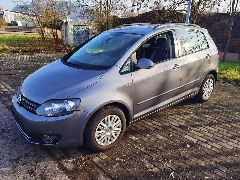 Gebraucht VW Golf VII Life 105 PS (77 kW) 2013 Grau Limousine
