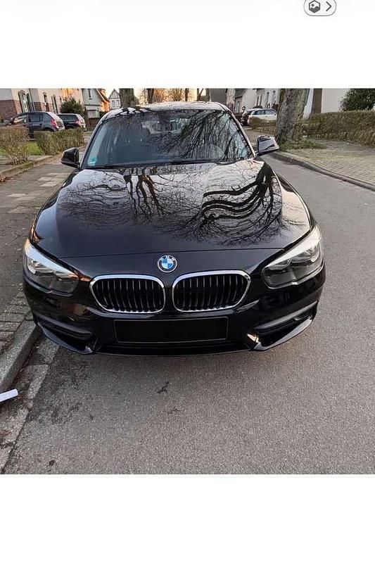 Gebraucht BMW 118 Advantage 136 PS (100 kW) 2016 Schwarz Kleinwagen