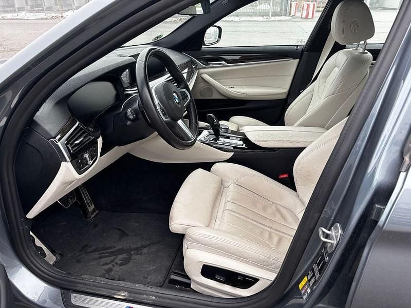 Gebraucht BMW 530e iPerformance 252 PS (185 kW) 2019 Grau Limousine