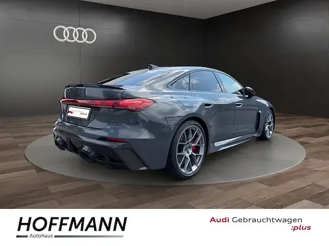 Gebraucht Audi RS5 Sport 639 PS (469 kW) 2026 Magnetgrau Limousine