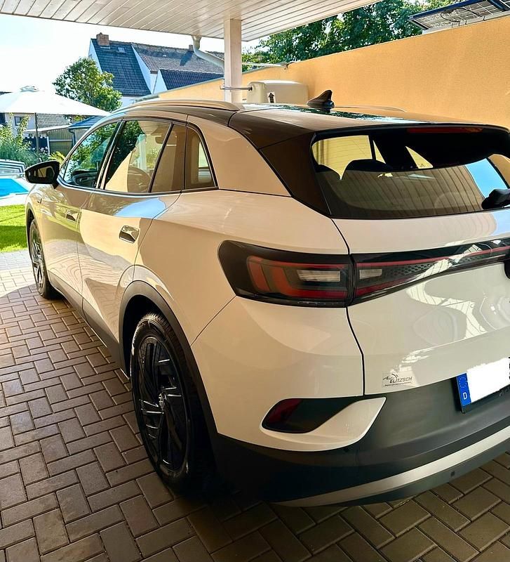 Gebraucht VW ID.4 150 kW (204 PS) 2021 Weiß SUV