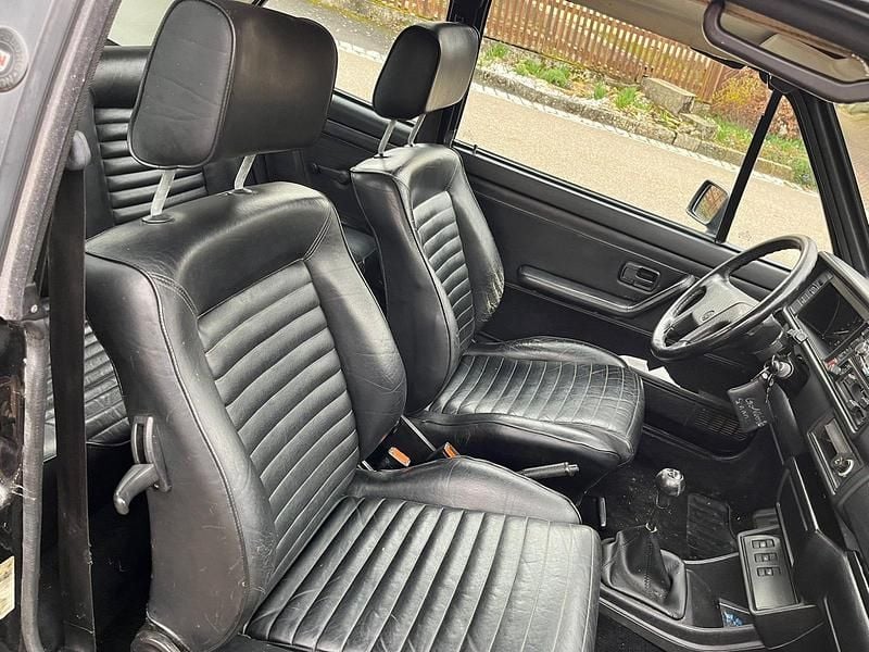 Gebraucht VW Golf Cabriolet 98 PS (72 kW) 1989 Schwarz Cabrio