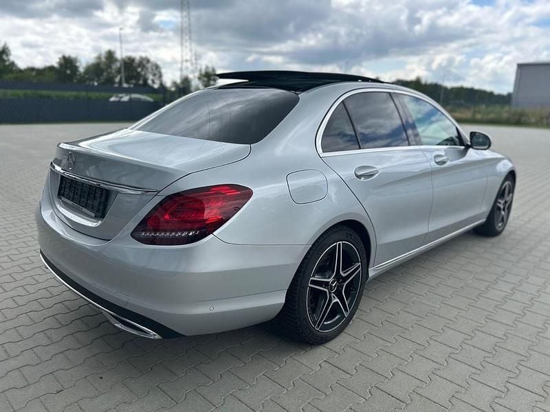 Gebraucht Mercedes 200 Avantgarde 160 PS (117 kW) 2020 Iridiumsilber  metalliclack Limousine