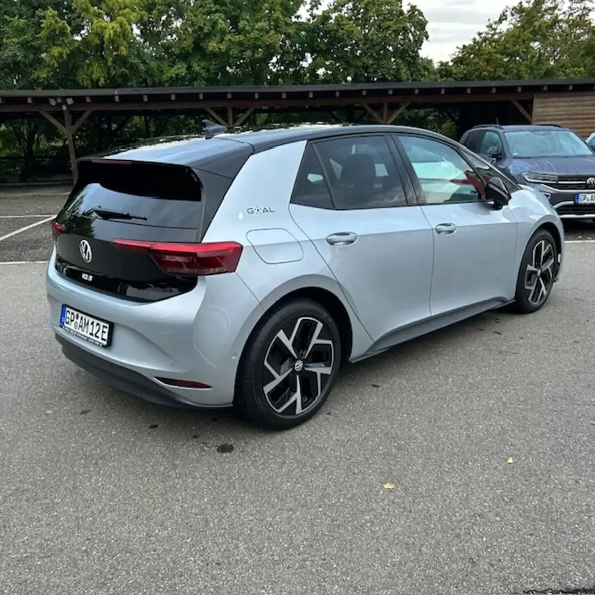 Gebraucht VW ID.3 Pro 169 kW (231 PS) 2025 Scale silver metallic Kleinwagen