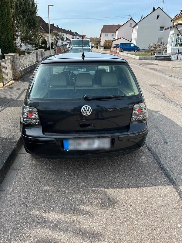 Gebraucht VW Golf IV 150 PS (110 kW) 2001 Schwarz Kleinwagen