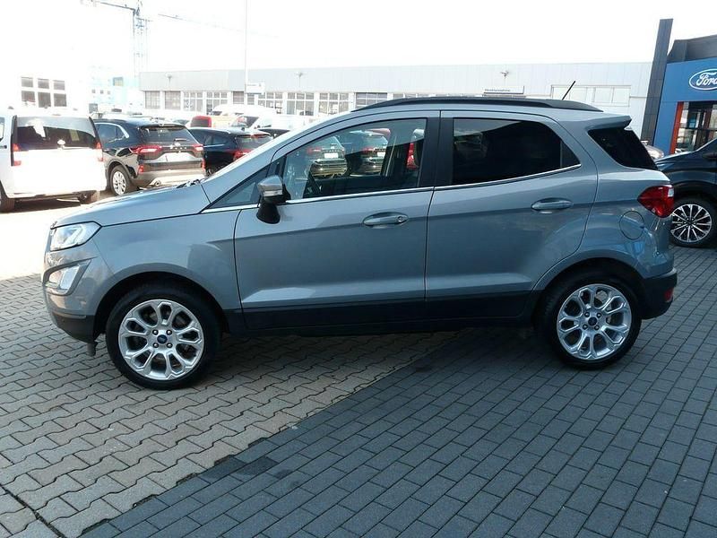Usado Ford Ecosport Titanium 125 CV (91 kW) 2021 Plateado SUV
