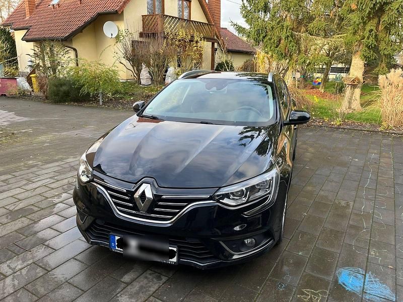 Schwarz Gebraucht 2017 Renault Mégane GrandTour GT-Line Kombi | 9.500 € (Fairer Preis) - Bild 1/4
