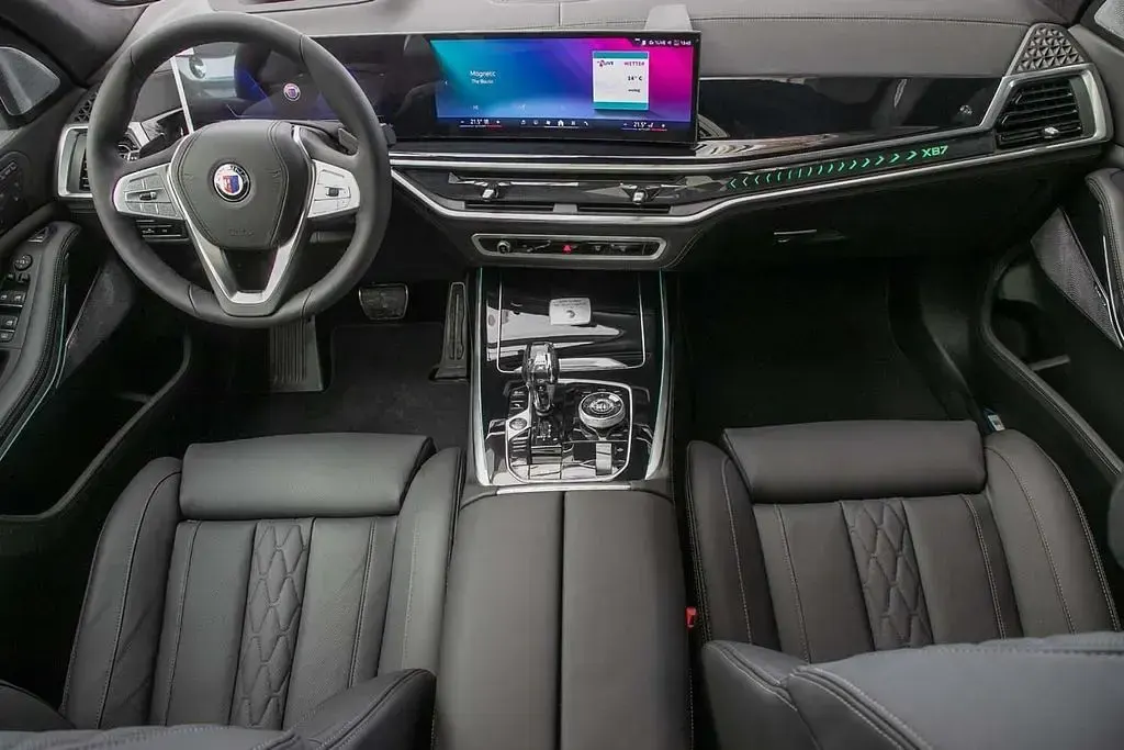Gebraucht Alpina XB7 621 PS (456 kW) 2026 Saphirschwarz metallic SUV