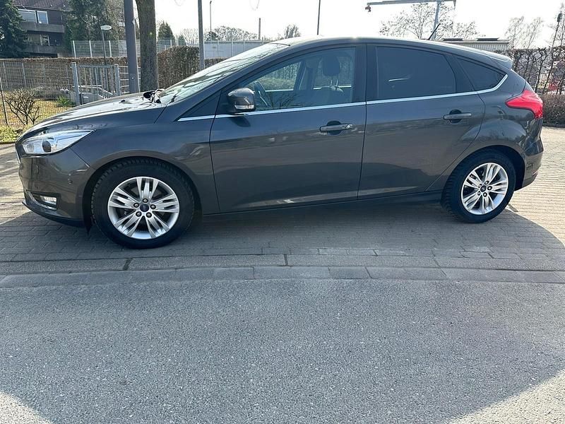 Gebraucht Ford Focus 126 PS (92 kW) 2018 Limousine