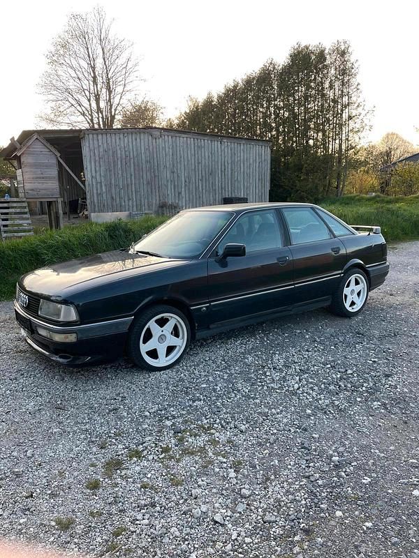 Gebraucht Audi 90 136 PS (100 kW) 1989 Schwarz Limousine